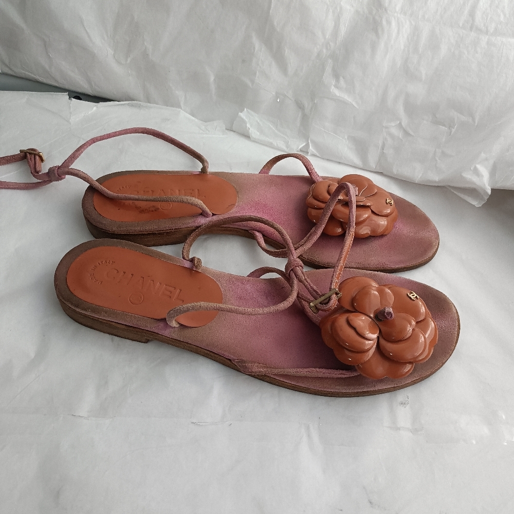 CHANEL Camellia  suede Sandals sz 39.5 - Picture 10 of 14